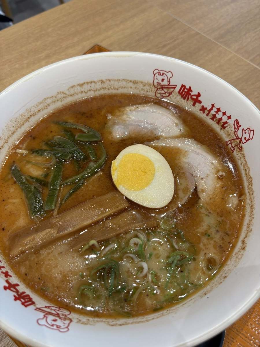 熊本空港の味千ラーメン×桂花ラーメンの一杯